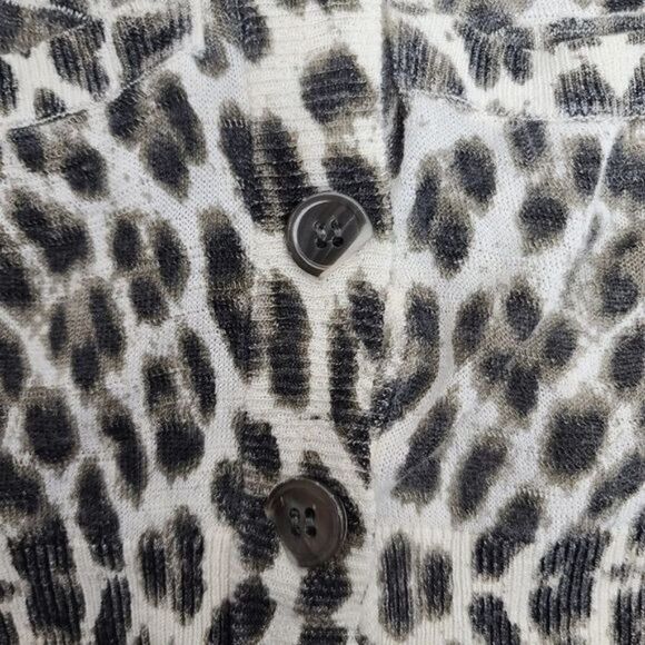 Twelfth Street By Cynthia Vincent Leopard Cardigan - Picture 7 of 15